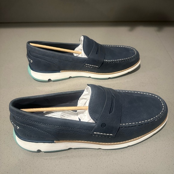 BRAND NEW! Cole Haan Men's Zerogrand Loafer Ombre Blue-Optic White Size 10 M - Picture 3 of 9